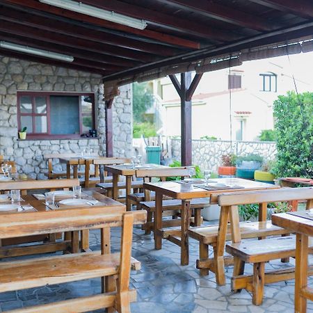 Mb Pag Bed&Breakfast Pag Town Zewnętrze zdjęcie