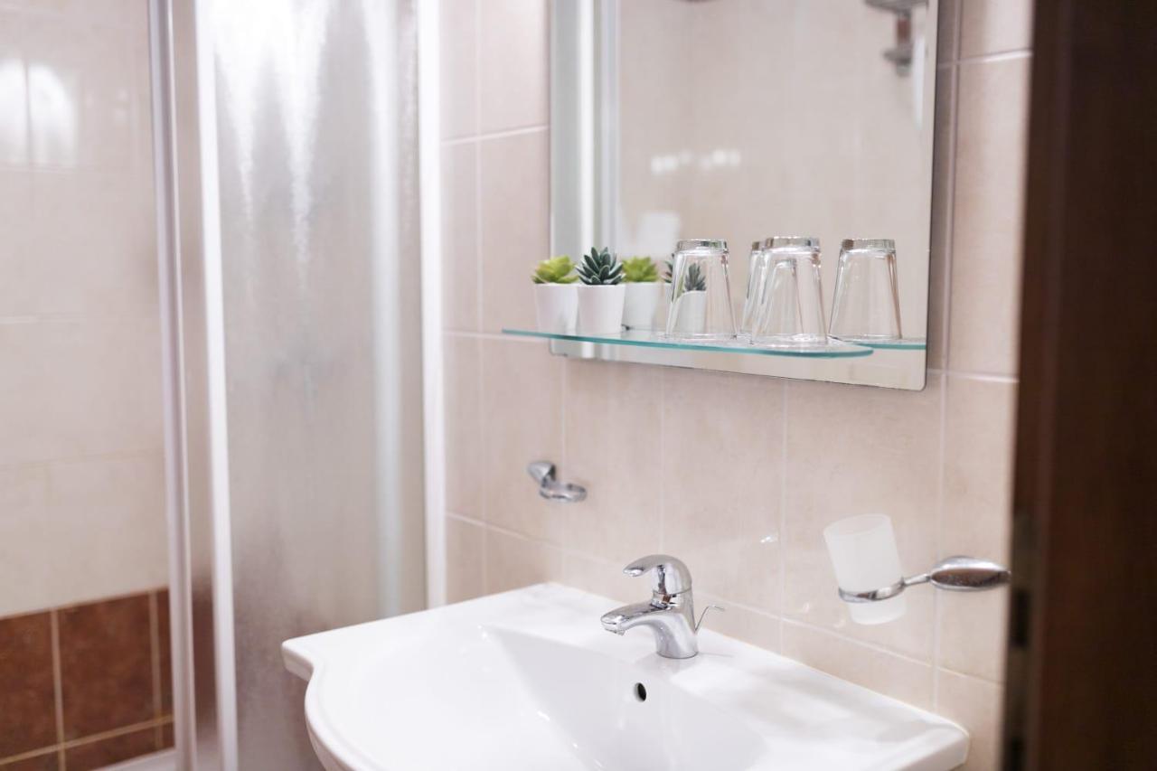 Mb Pag Bed&Breakfast Pag Town Zewnętrze zdjęcie