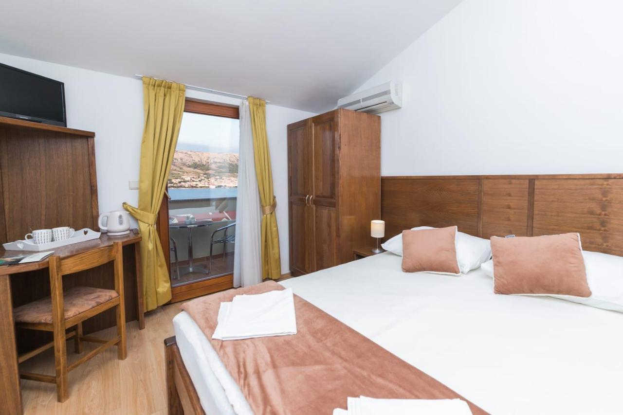 Mb Pag Bed&Breakfast Pag Town Zewnętrze zdjęcie