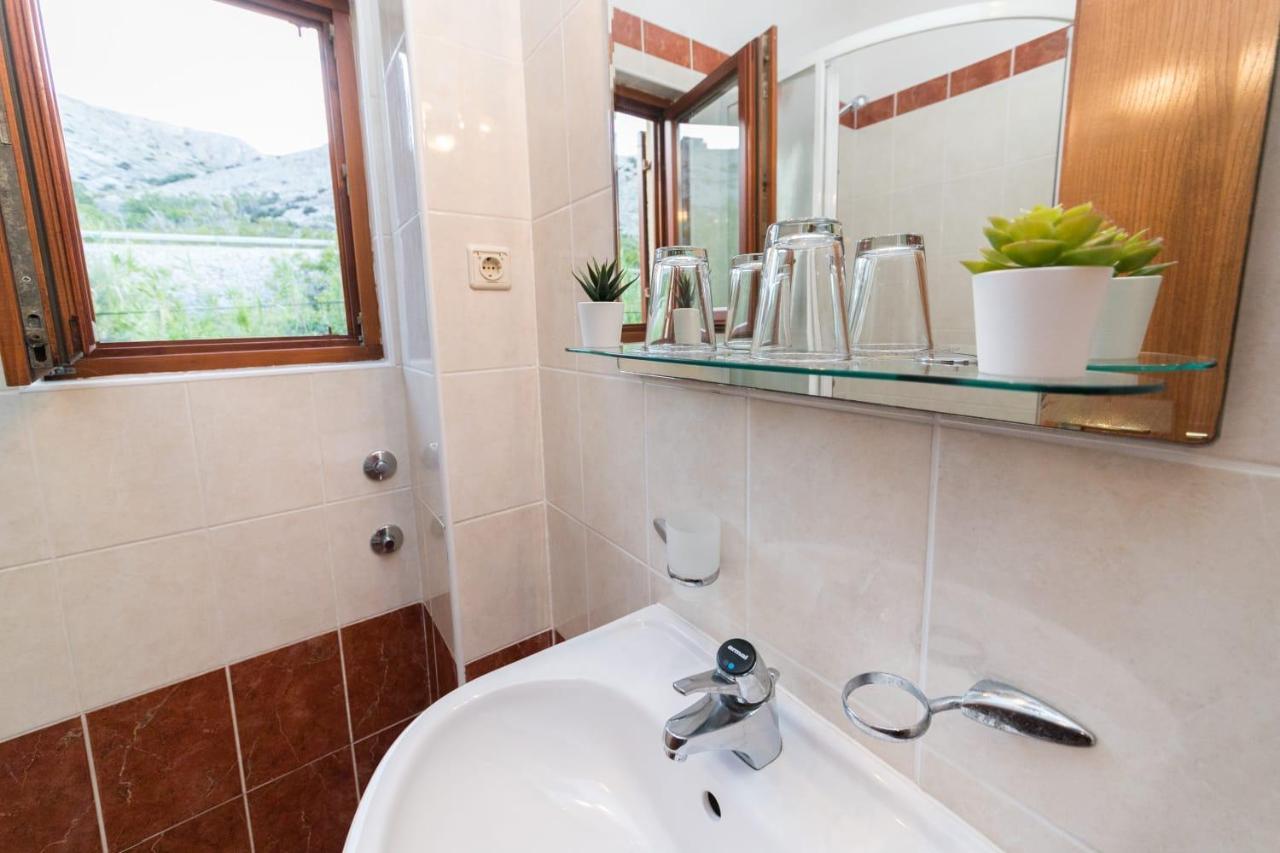 Mb Pag Bed&Breakfast Pag Town Zewnętrze zdjęcie