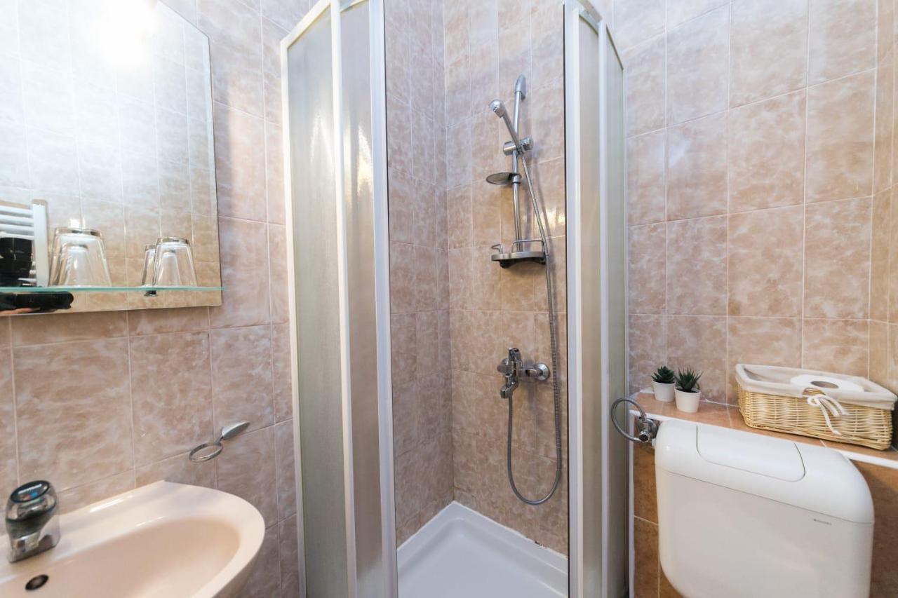 Mb Pag Bed&Breakfast Pag Town Zewnętrze zdjęcie